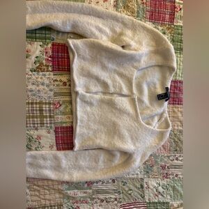 Forever 21 Cropped Sweater. Never worn, size small.